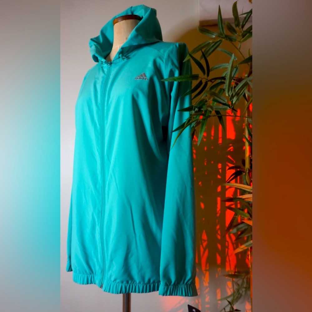 ADIDAS WOS PES WOVEN WIND JKT W/HOOD NEW